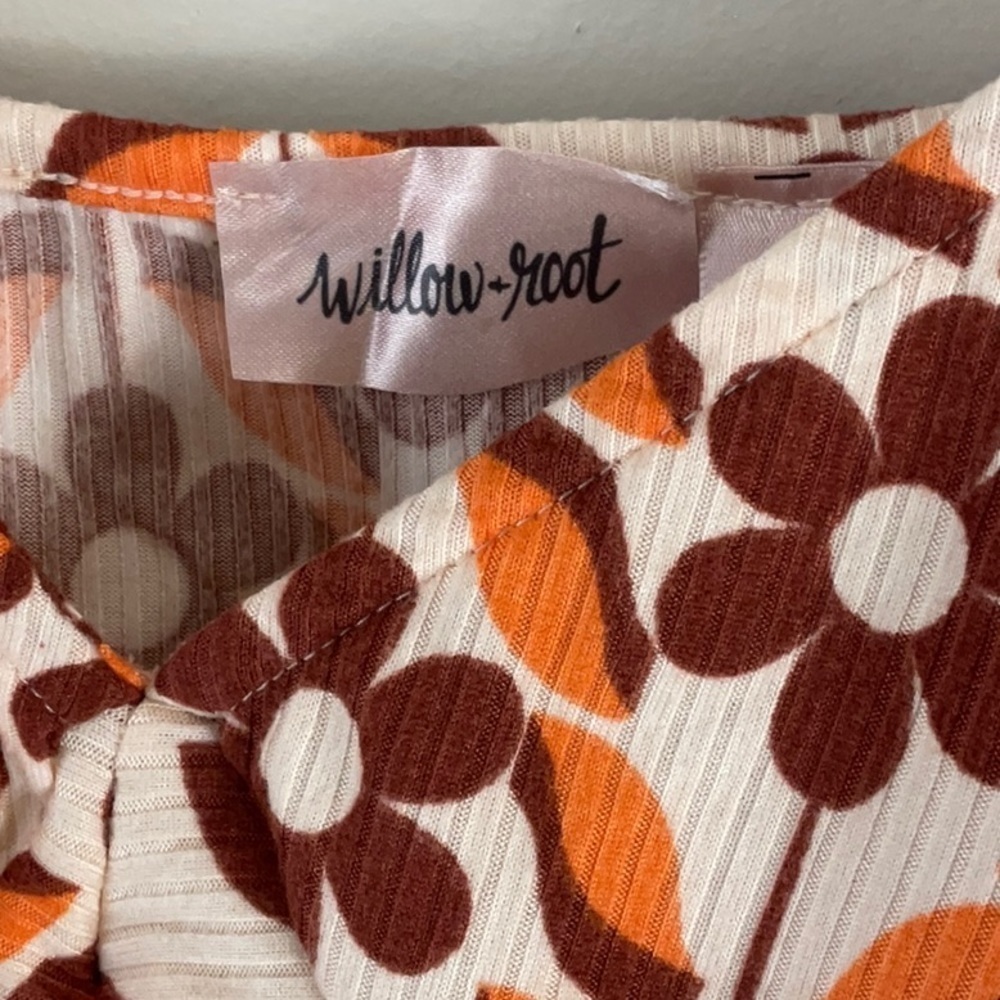 Willow & Root Retro Floral Ruffle Tank Top - Picture 3 of 8